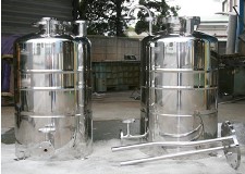 100L　加圧タンク　３１６Ｌ　内面＃1000研磨仕上げ